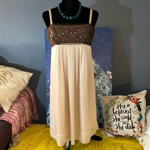 BCBGMAXAZRIA Size 10 Silk Cocktail Dress